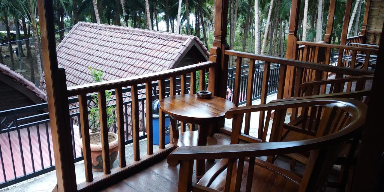 Coconut Hill Cottage Batununggul Екстериор снимка